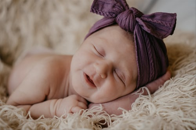 Nama Bayi Perempuan yang Artinya Perhiasan, Bisa Jadi Inspirasi! (144941)