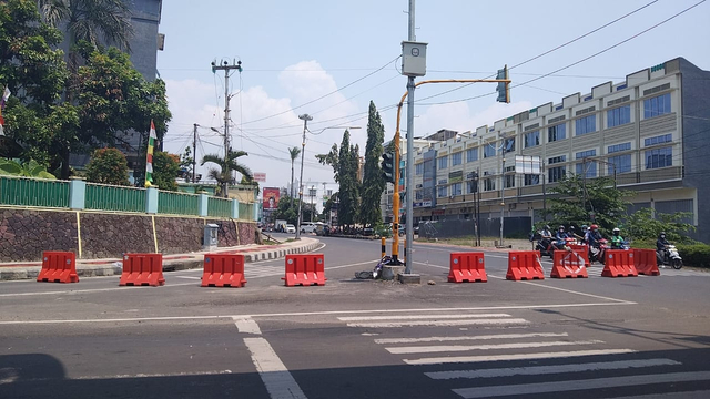 Jalan Protokol Kembali Disekat, Kapolresta Bandar Lampung: Keputusan Forkompinda (2)