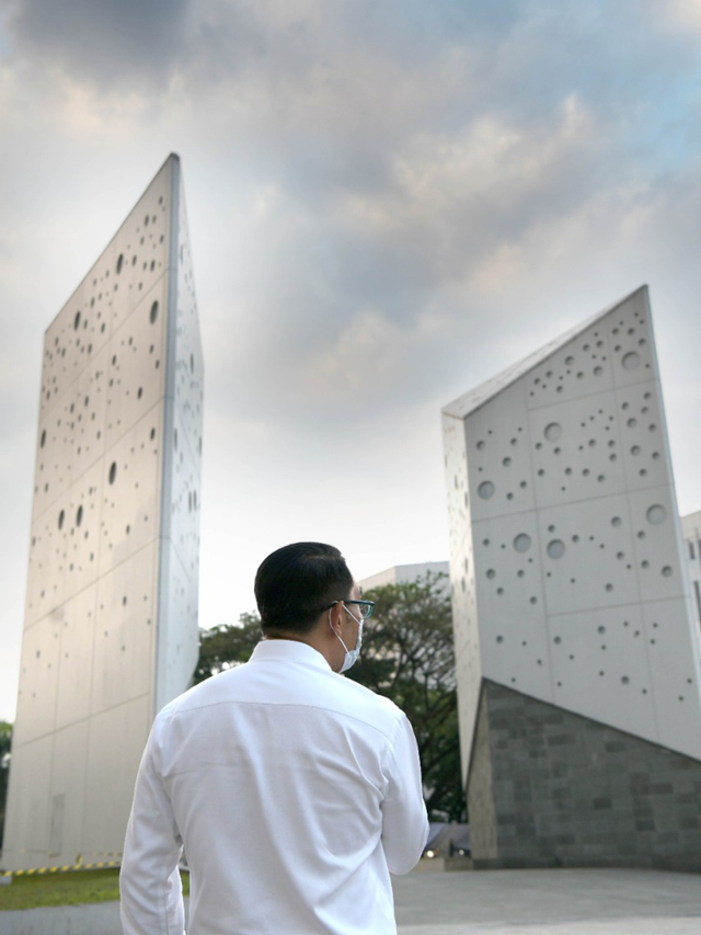 Gubernur Jabar Ridwan Kamil di Monumen Gasibu, Bandung. Foto: Dok. Istimewa