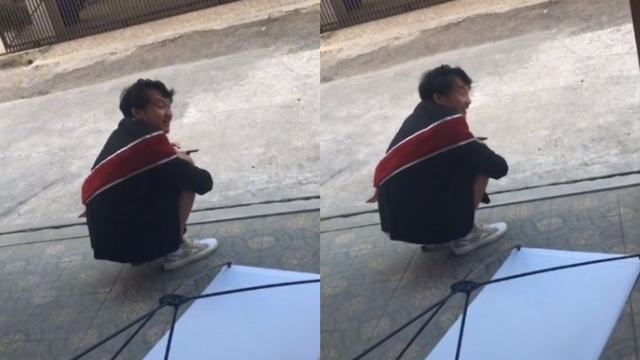 Sedih Banget, Teman Pria Ini Tak Ada Satu Pun yang Datang Usai Sidang Skripsi (135164)