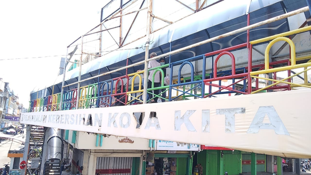 Dicat Ulang, Ini Potret Warna-warni JPO Ramayana Bandar Lampung (3)