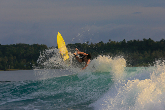 Lokasi surfing di Simeulue. Foto: Abdul Hadi/acehkini 