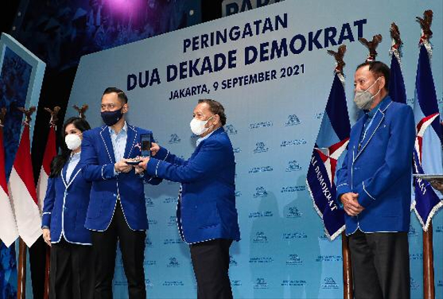 Penghargaan diberikan bertepatan dengan perayaan dua dekade Partai Demokrat/InfoPBUN/foto: IST