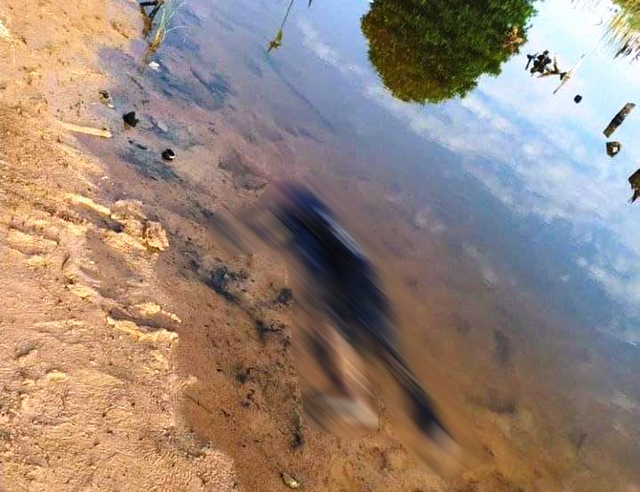 Penemuan mayat di Sei Pelunggut, Sagulung, Batam. (Foto: ist)