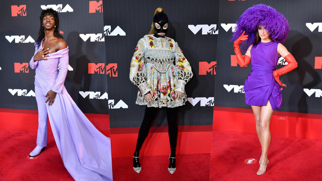 Tampilan Eksentrik & Berani dari 7 Selebriti di MTV VMA 2021. Foto: AFP/Angela Weiss