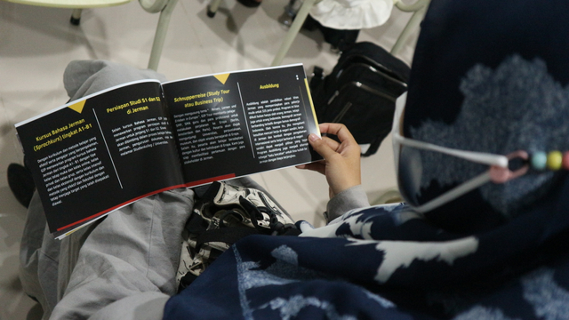 Program Magang Inkubasi Santri: Inovasi dalam Pendidikan Vokasi (11227)