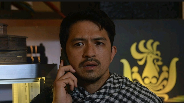 Dennis Trillo Diminta Tampil Nyeleneh di Serial On The Job 2 (113385)