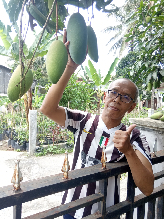 Berbagi Kebaikan, Berkah Melimpah (6960)