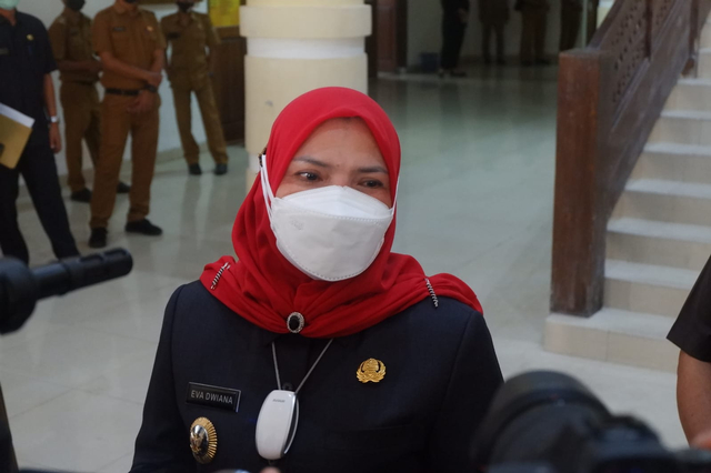 Pemkot Bandar Lampung Instruksikan Kibarkan Bendera Merah Putih Sepanjang Tahun (2)