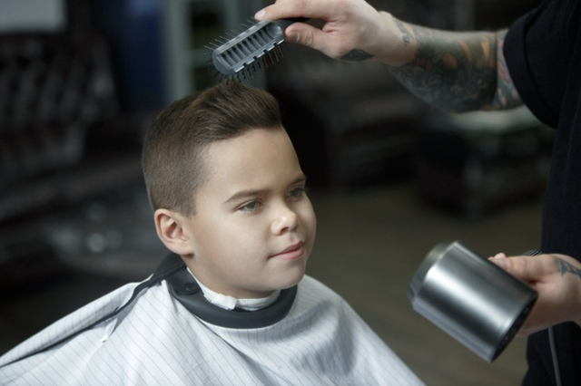 6 Model Rambut Anak Laki-laki Kekinian, Biar Makin Keren! (74398)