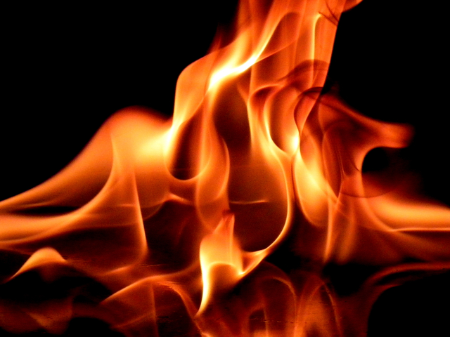 Api, Sumber: Flickr
