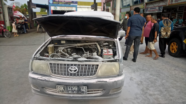 Kondisi mobil terbakar di SPBU Kabupaten Deli Serdang, Sumut.
 Foto: Dok. Istimewa