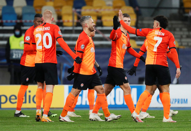 Real Madrid Takluk di Markas Shakhtar Donetsk. Foto: REUTERS/Gleb Garanich