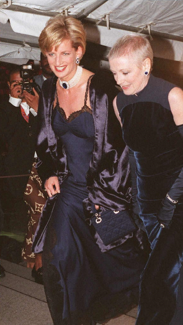 Putri Diana di Met Gala 1996.
 Foto: STAN HONDA/AFP