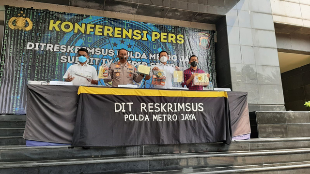 Kriminal Jabodetabek: Sindikat Skimming Internasional; Bandar Sabu Ditangkap (151665)