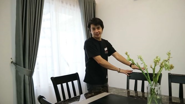 Melihat Rumah Arbani Yasiz yang Tampak Nyaman, Ada Ruangan Khusus Kucing (73120)