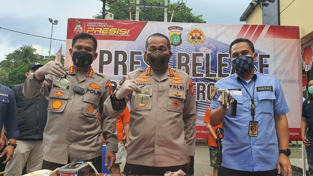Polisi Buru Penadah Kasus Penggelapan 40 Mobil Rental di Depok (1243253)