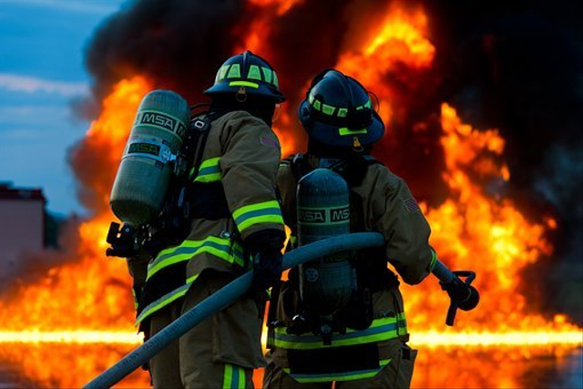 Apa yang Dapat Kamu Teladani dari Petugas Pemadam Kebakaran?, Foto: Pixabay 