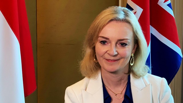 Menteri Luar Negeri Inggris Liz Truss. Foto: Pedja Stanisic/REUTERS
