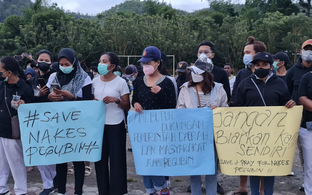 Aksi simpati nakes di Oksibil, kenang mendiang Suster Gabriela yang ditemukan tewas saat sembunyi dari kejaran KKB Kiwirok. (Dok Humas Polres Pegubin)