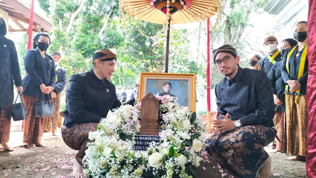 Dua pangeran dari Pura Mangkunegaran, GPH Paundrakarna dan GPH Bhre Cakrahutomo. (FOTO: Istimewa)
