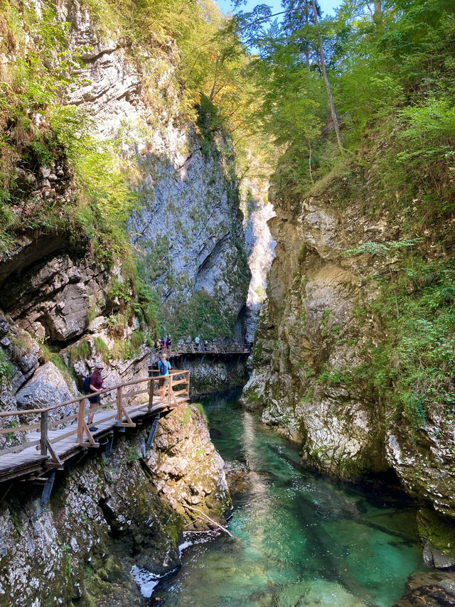 Taman Nasional Triglav. Foto: Daniel Chrisendo/kumparan