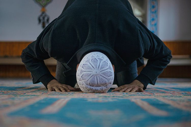 Fastabiqul Khairat Si Kaya dan Si Miskin (148920)