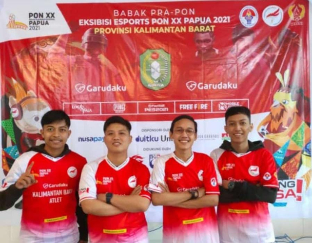 Tim FFGN eSport asal Sungai Pinyuh yang mewakili Kalbar di ajang PON XX Papua untuk cabang PUBG Mobile. Foto: Dok Hi!Pontianak