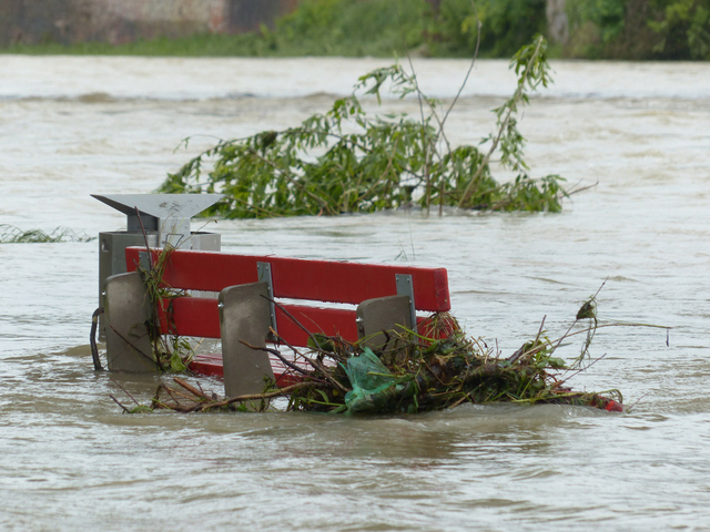 Ilustrasi kerusakan yang ditimbulkan akibat terjadinya peristiwa banjir. Foto: Pixabay