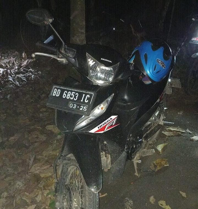 Warga Lampung Temukan Pria Tewas Gantung Diri di Pohon Langsat (2)