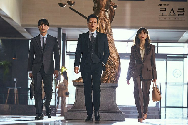 Pemain drama Korea Law School. Sumber: Hancinema