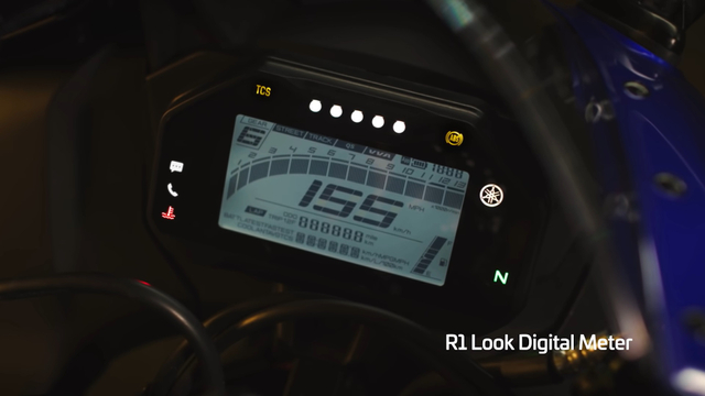 Panel meter baru di Yamaha R15 Foto: Yamaha India