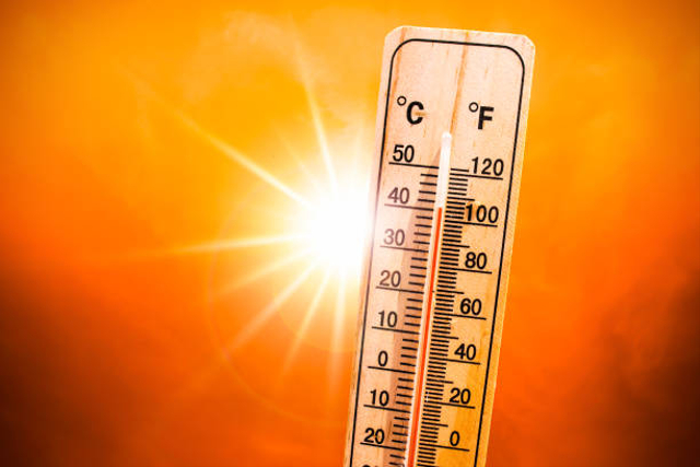 Suhu suatu zat setelah diukur dengan termometer skala reamur yaitu 72°r. namun, jika kita ganti dengan termometer skala celcius, maka suhu suatu tersebut yaitu