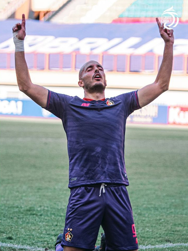 Youssef Ezzejja, pemain Persik Kediri. Foto: Instagram.com/persikfcofficial