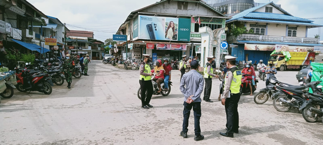 Operasi yustisi di kawasan Pasar Sekadau, Jumat, 24 September 2021. Foto: Dok. Polres Sekadau