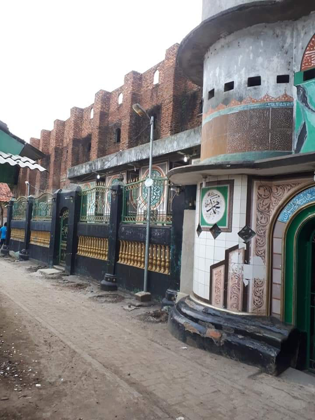 Masjid Pintu Seribu, Sumber  : My picture