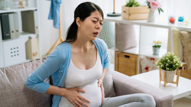 Tips Jalani Kehamilan Sehat untuk Penderita Maag. Foto: Shutter Stock