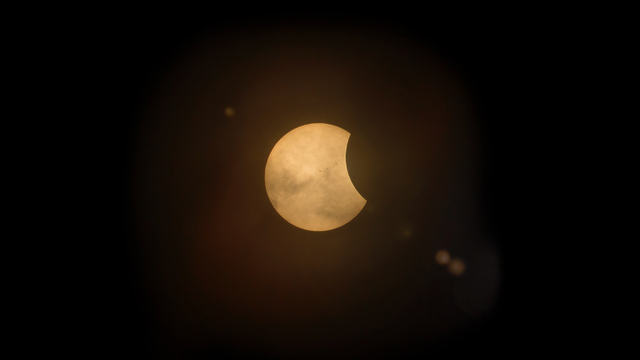 Ilustrasi gerhana bulan. Foto: dok. https://www.pexels.com/