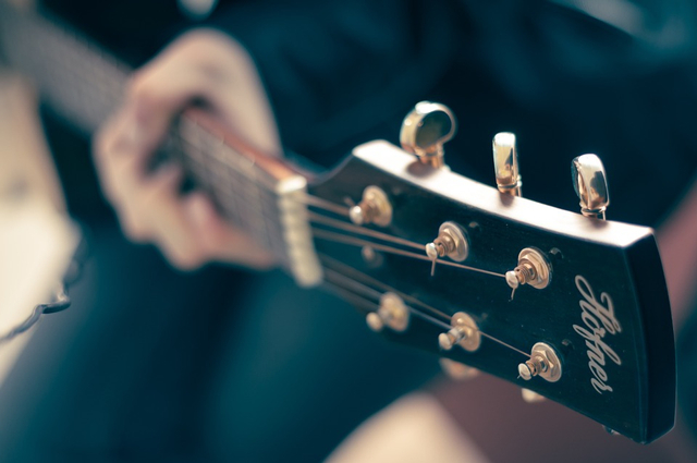 Lirik lagu dan chord Ingin Hilang Ingatan. Foto: Pixabay