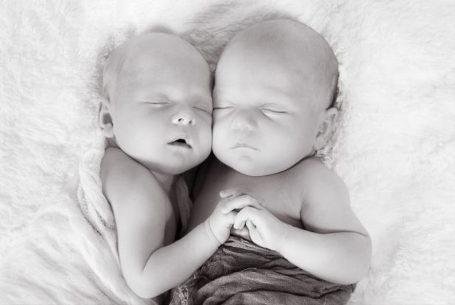 Ilustrasi nama bayi kembar sepasang Islami (Sumber: Flickr)