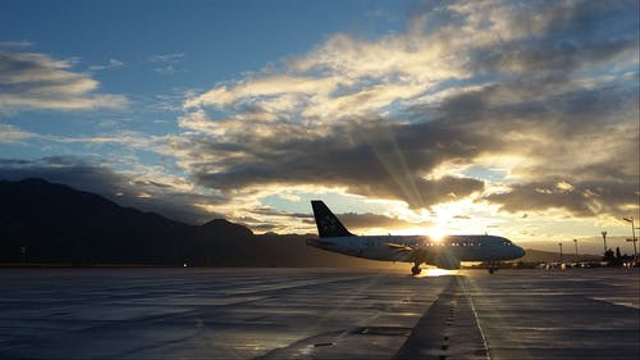 Pexels.com - terminal bandara Soekarno Hatta Aviastar.