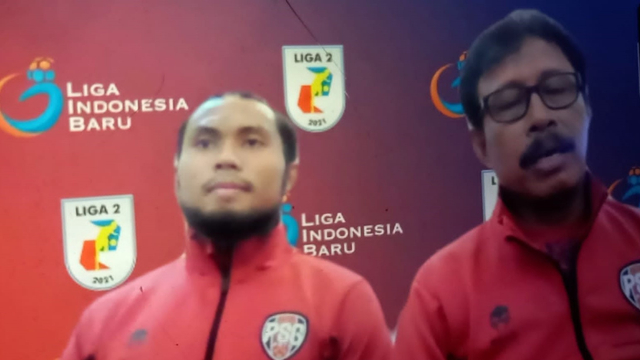 Pelatih dan Pemain AHHA PS Pati, Ibnu Grahan dan Zulham Zamrun dalam jumpa pers virtual.