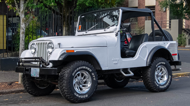 Mobil Jeep Bekas Harga 50 Jutaan, Ini Rekomendasinya (179396)