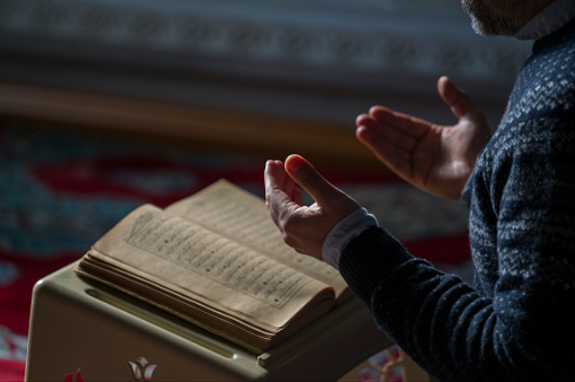 Bacaan Sholawat Ibrahimiyah Latin Dan Terjemahannya Kumparan Com