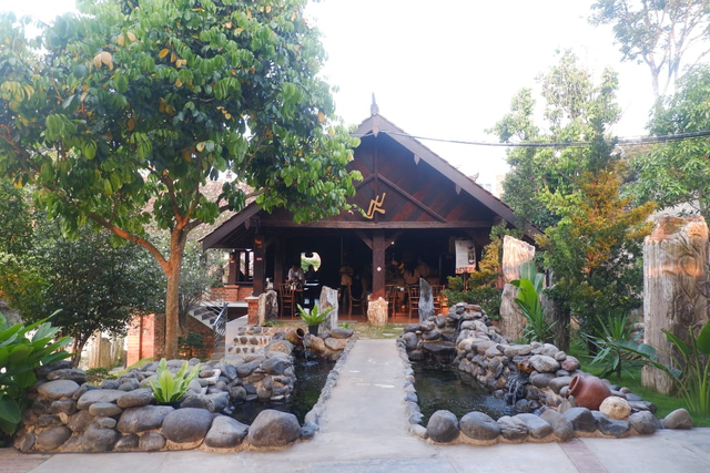 Lembah Batu Heritage Hadirkan Resto Bernuansa Back to Nature Dihiasi Batu Alam (2)