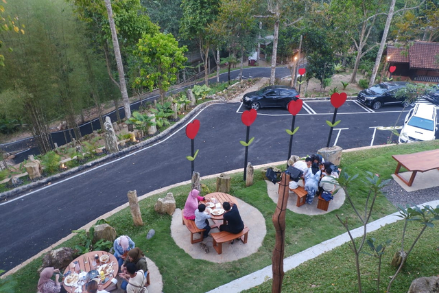 Lembah Batu Heritage Hadirkan Resto Bernuansa Back to Nature Dihiasi Batu Alam (9)