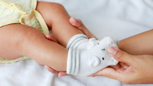 Kaus Kaki untuk Bayi, Penting Enggak Sih? Foto: Shutterstock