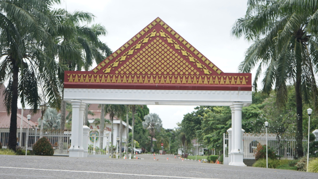 Foto: Sejumlah Kantor Pemerintahan di Sumsel Dihiasi Ornamen Tanjak (496089)