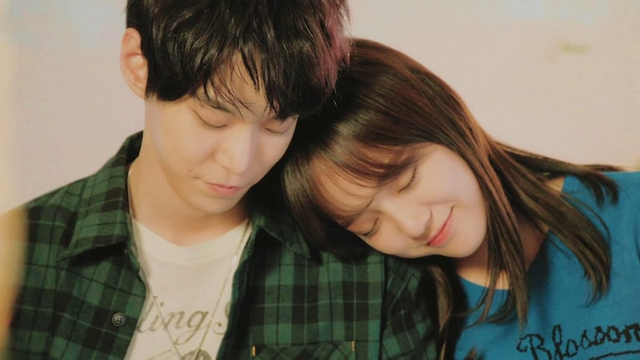 Lagu Duet K-Pop Romantis Foto: Soompi