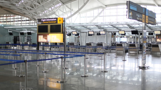 Suasana terminal kedatangan internasional Bandara Ngurah Rai. Foto: Dok. Bandara Ngurah Rai.